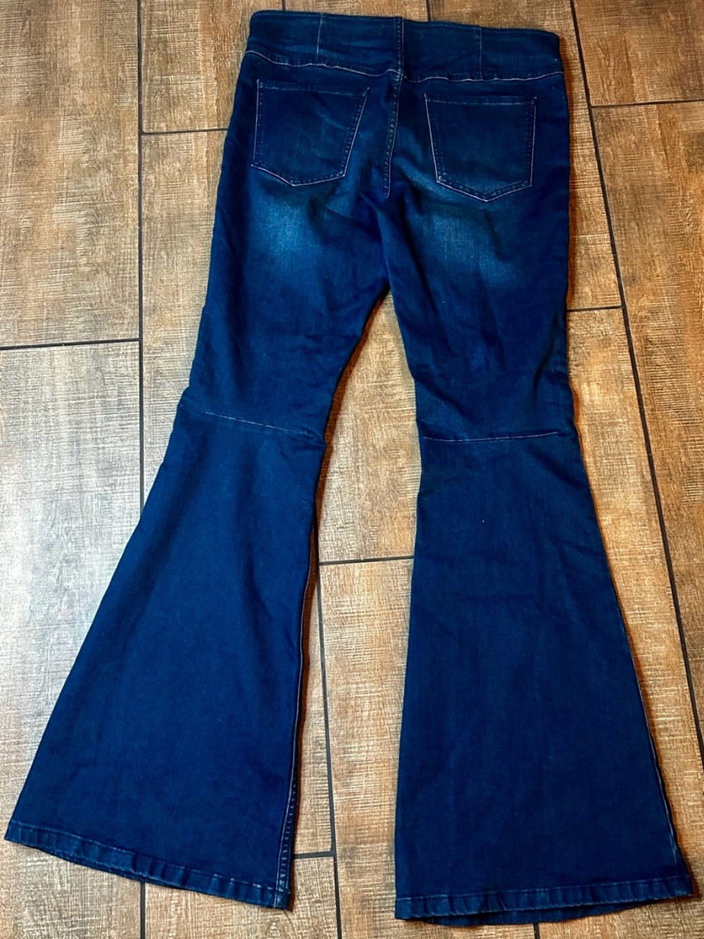 Free People Denim Slip On Flare Sz 31 / 17W / 33L